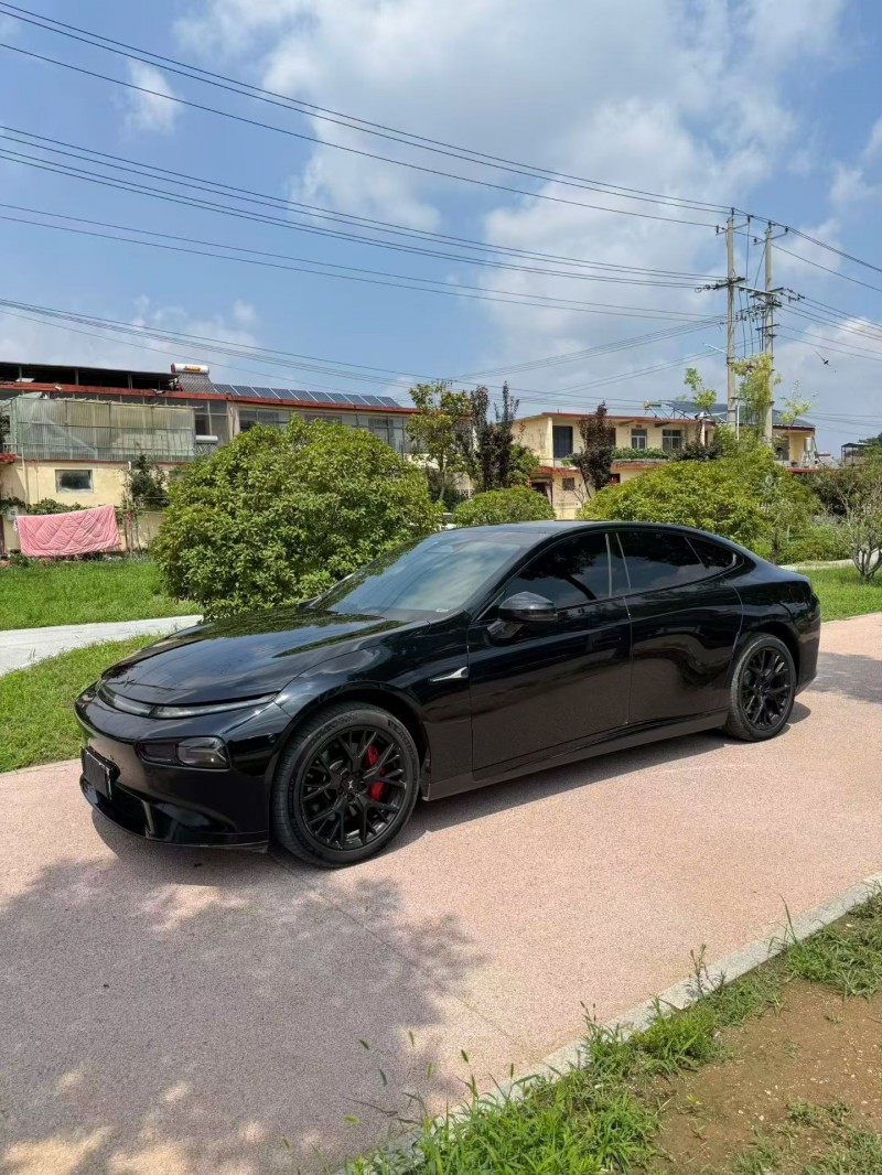 青岛24年小鹏汽车p72