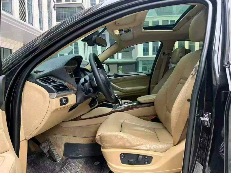 广州09年宝马X67