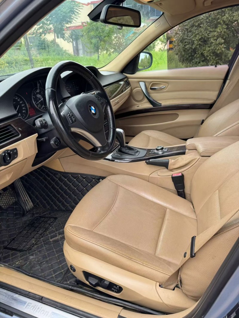 济宁11年宝马3系5