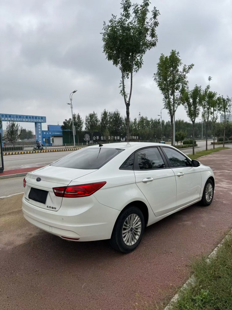 潍坊17年福特福睿斯6