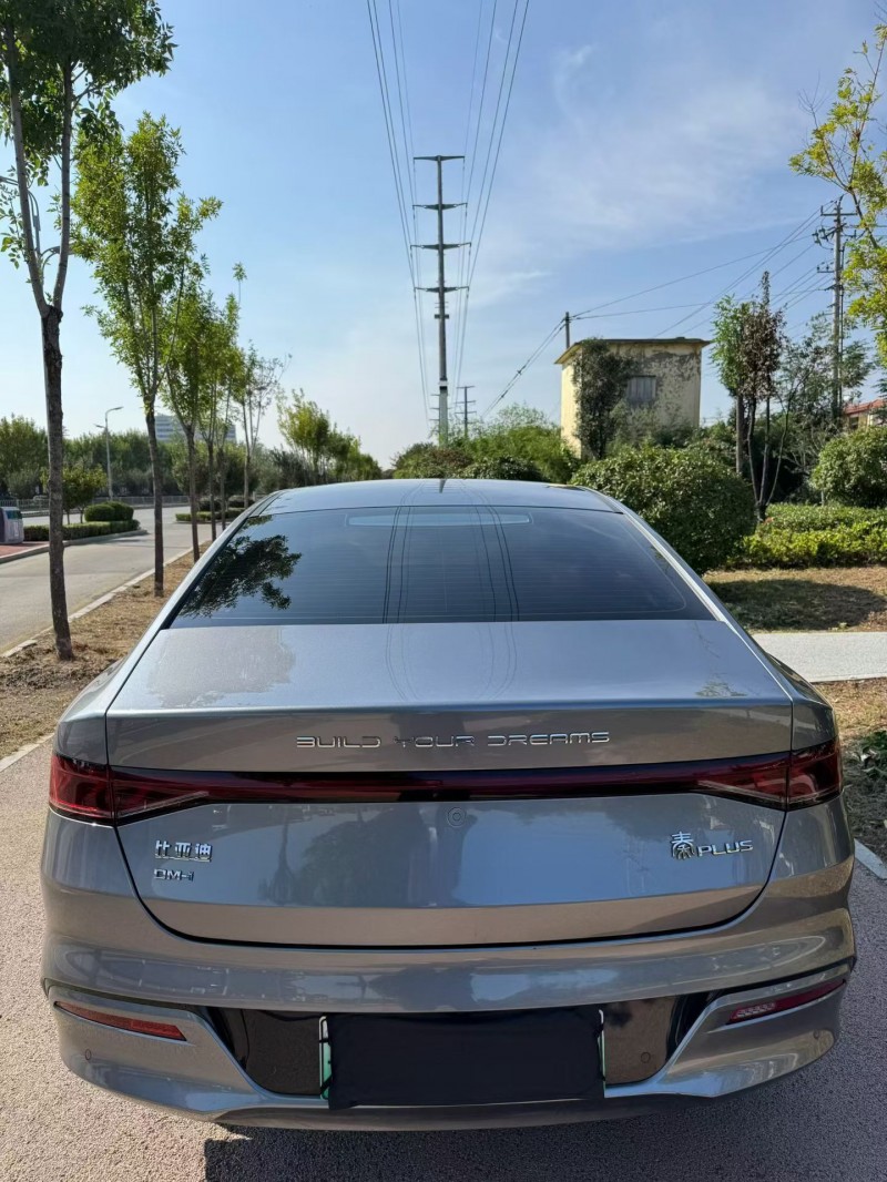 枣庄24年比亚迪秦8