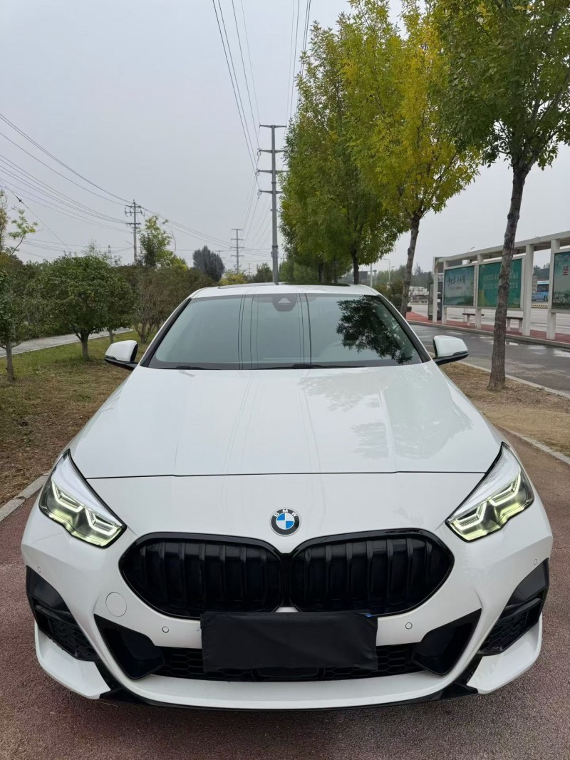 青岛23年宝马2系1