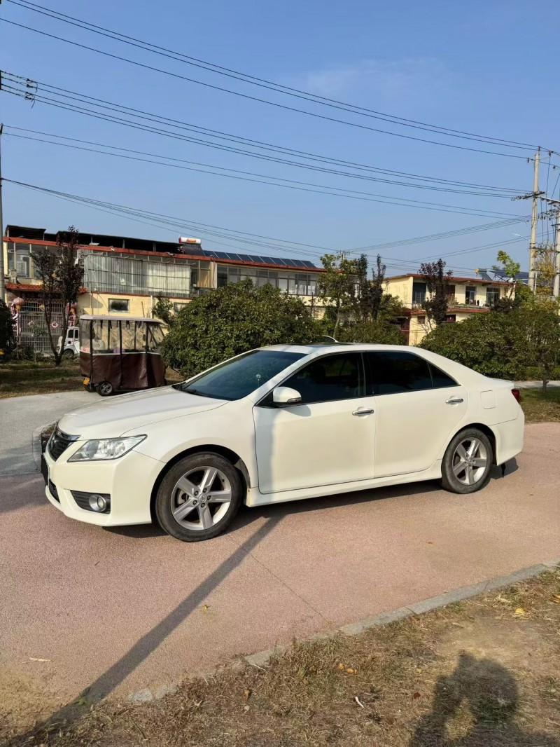 潍坊14年丰田凯美瑞3