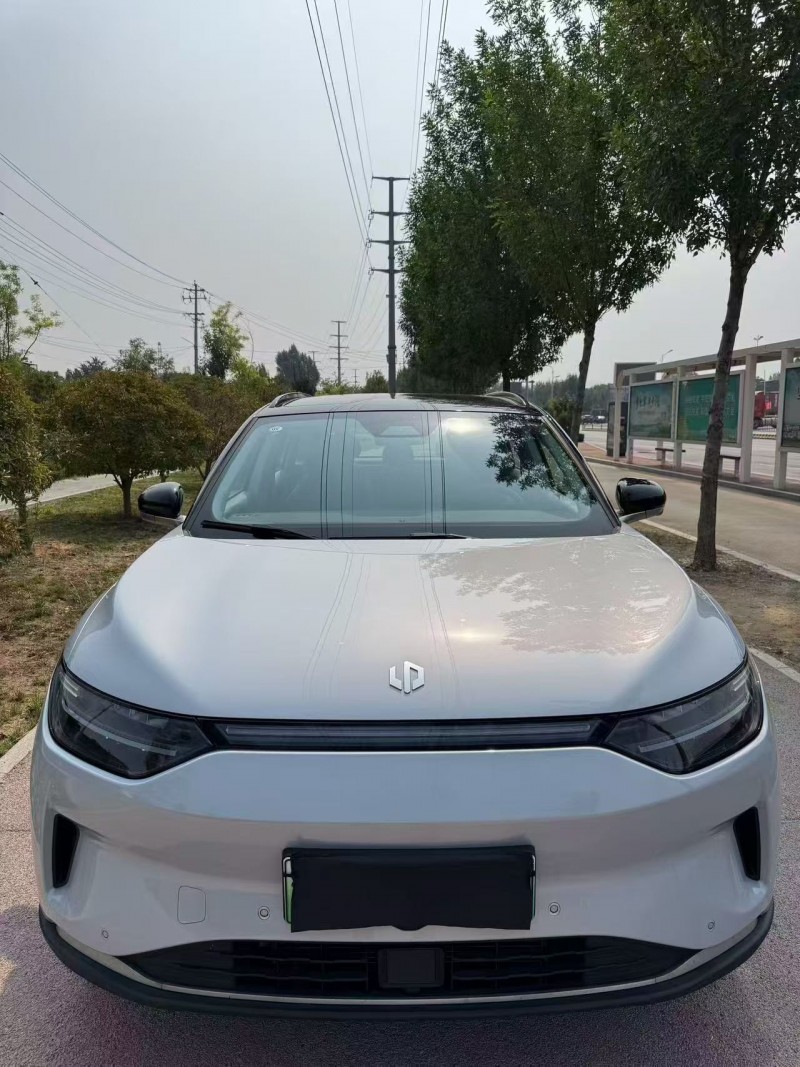 淄博23年零跑汽车C111