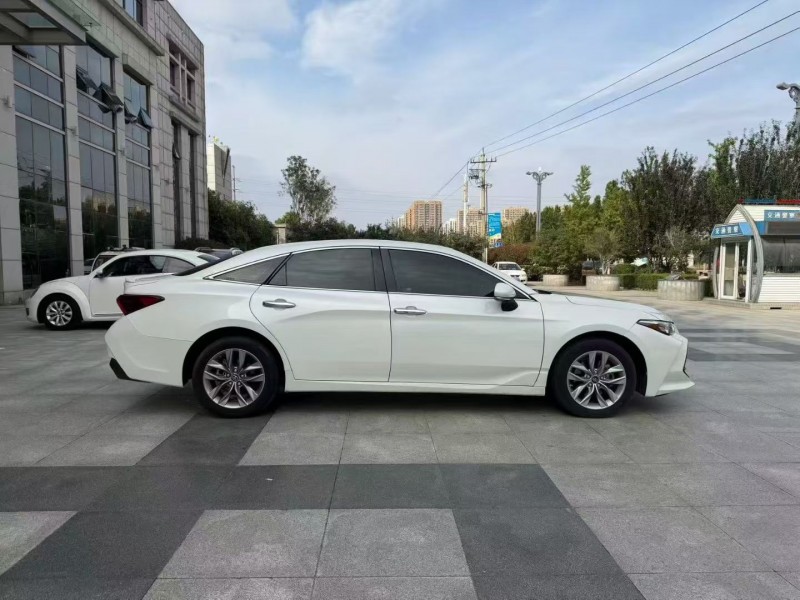 枣庄20年丰田亚洲龙7