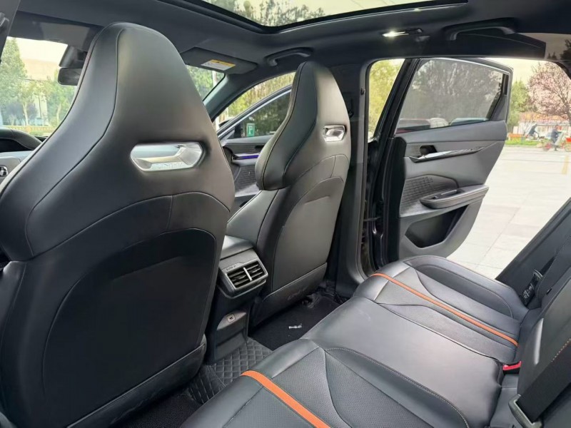 枣庄25年长安汽车UNI5