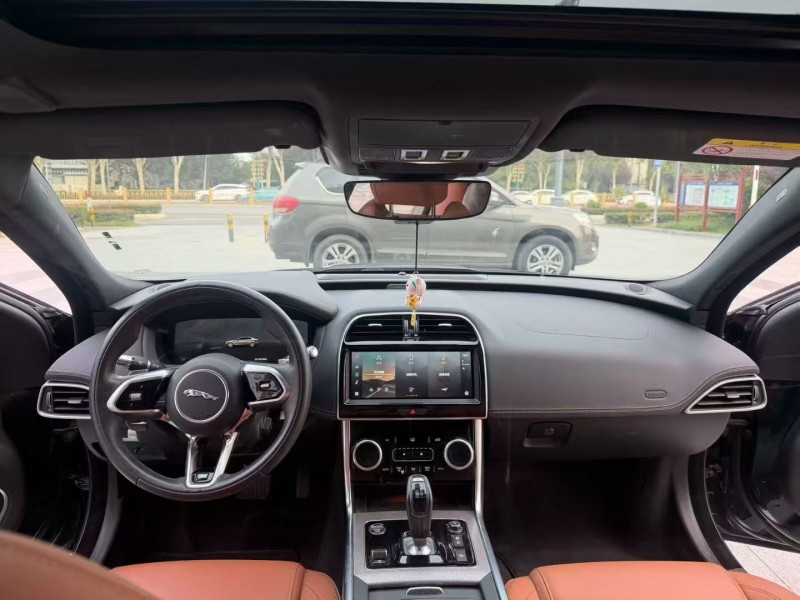 枣庄23年捷豹XEL5