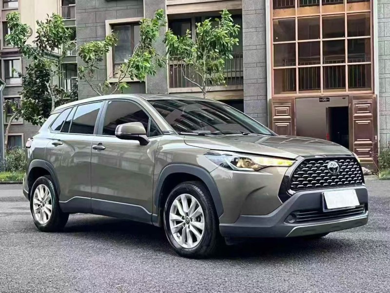 海口23年丰田锐放3