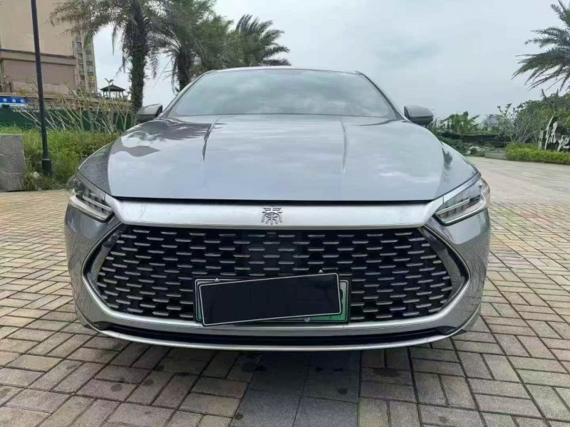 海口23年比亚迪秦1