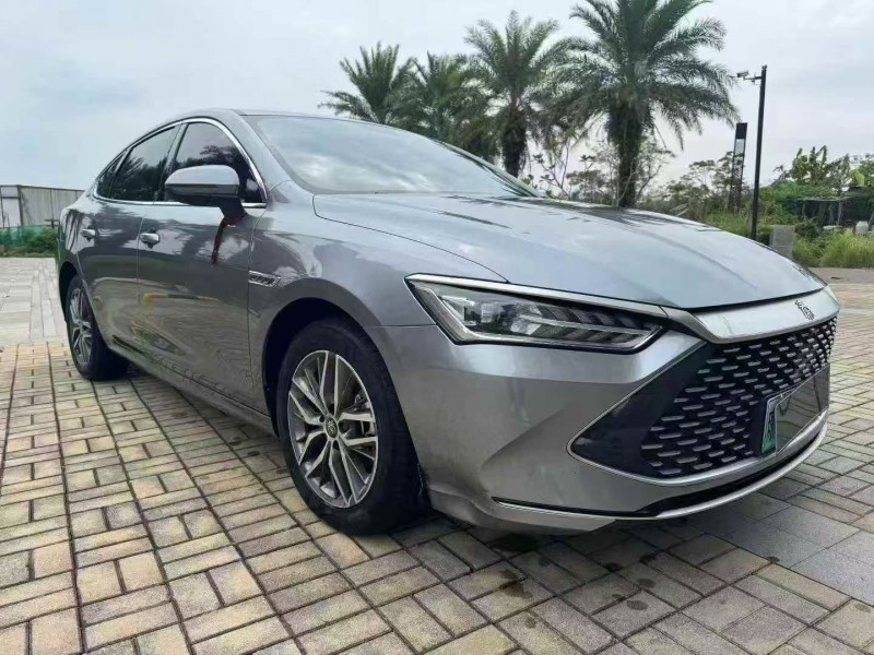 海口23年比亚迪秦2