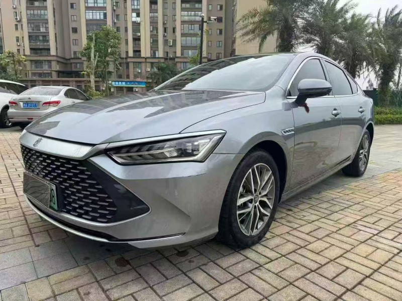 海口23年比亚迪秦3