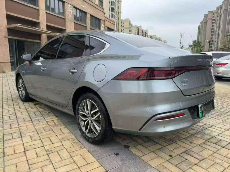 海口23年比亚迪秦7