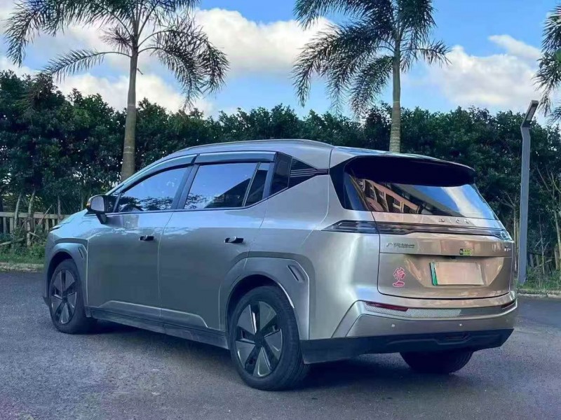 琼海23年传祺埃安Y8