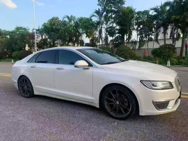 佛山20年林肯MKZ3