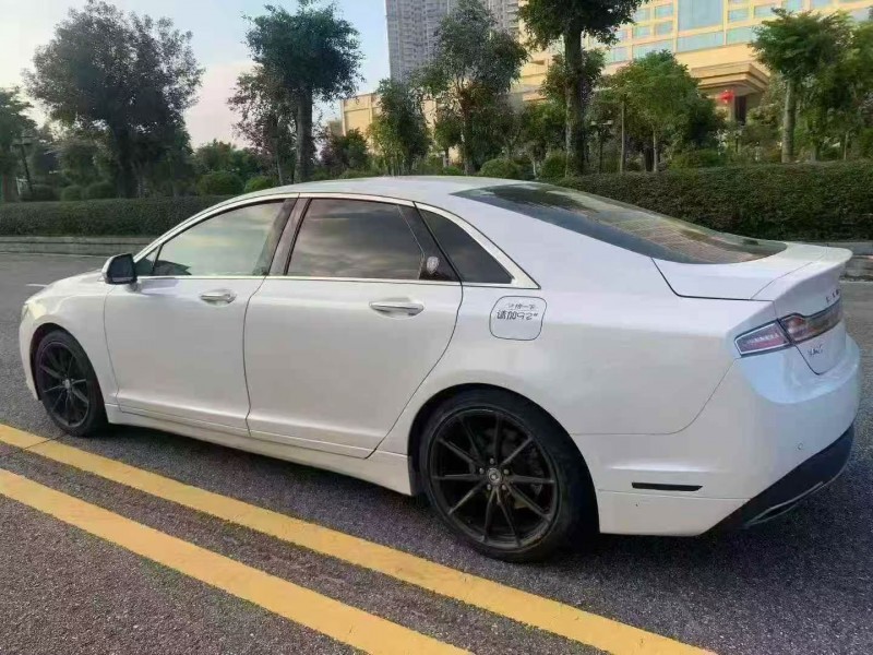 佛山20年林肯MKZ8