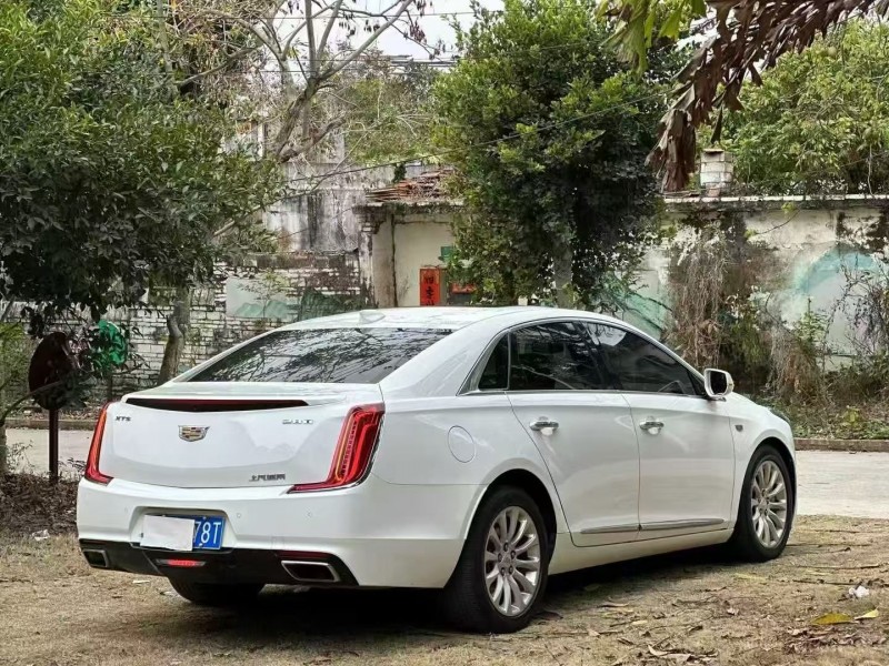 珠海18年凯迪拉克XTS7