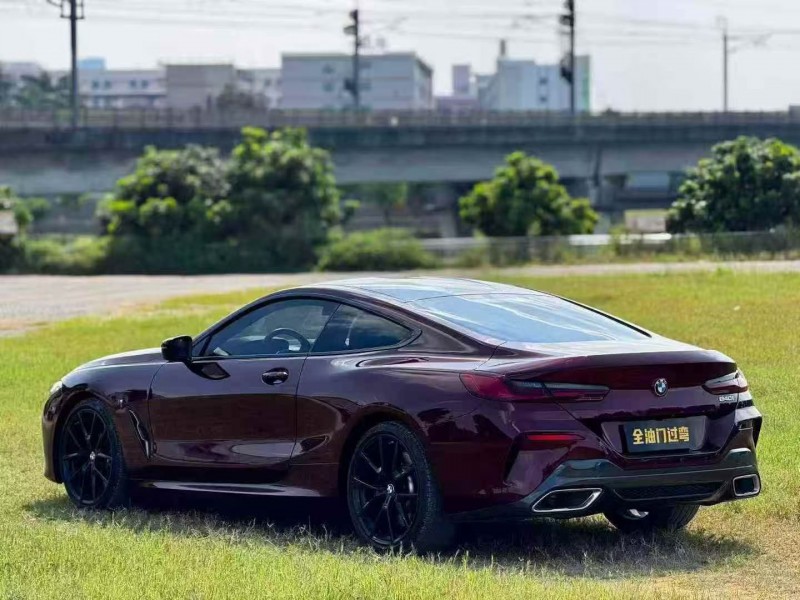 广州21年宝马8系7