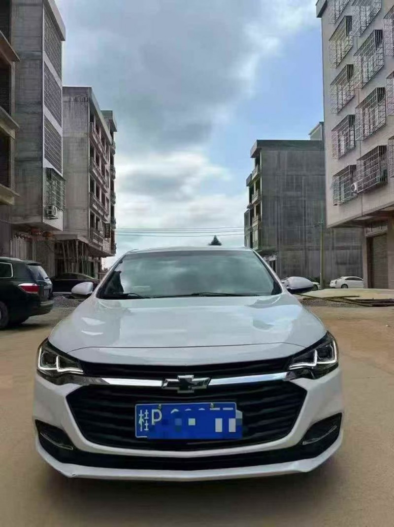 桂林22年雪佛兰科鲁泽1