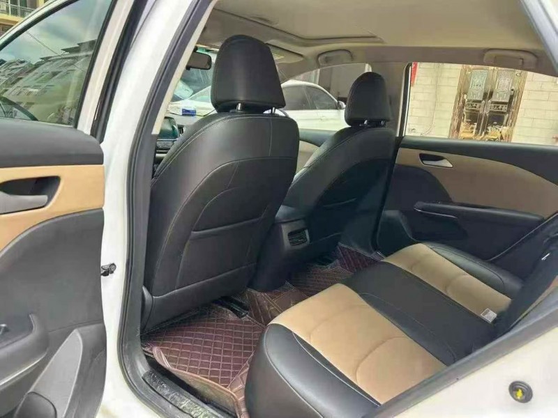 桂林22年雪佛兰科鲁泽7