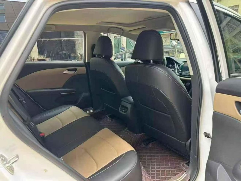 桂林22年雪佛兰科鲁泽8