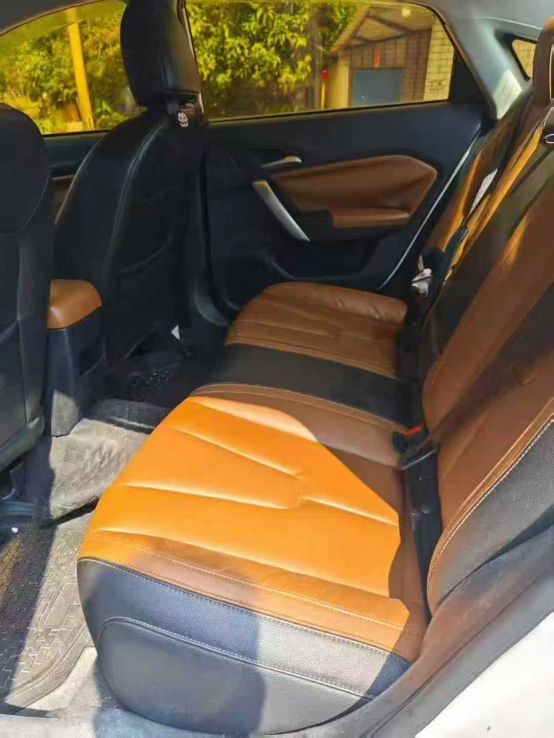 防城港17年名爵67