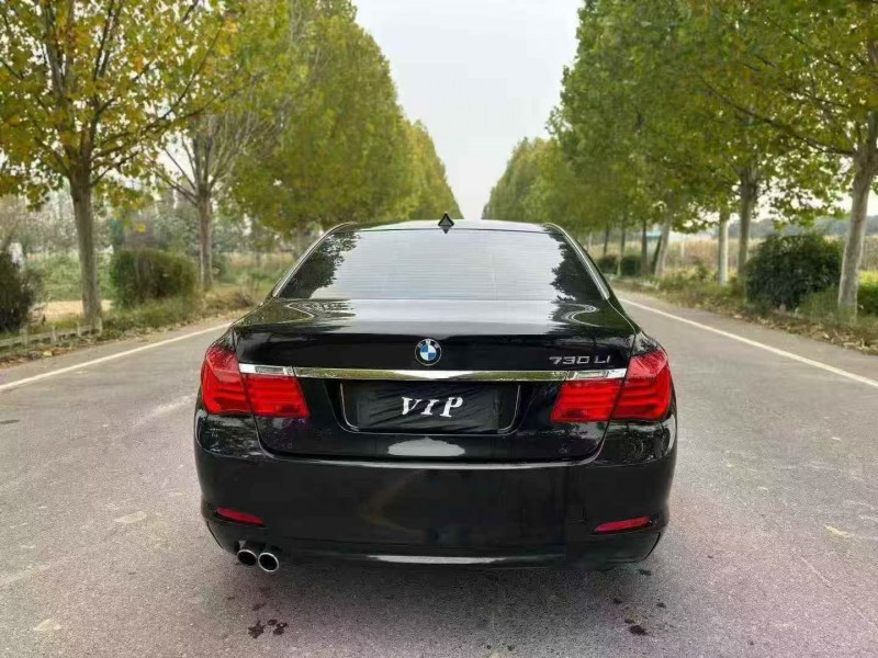 咸阳11年宝马7系2