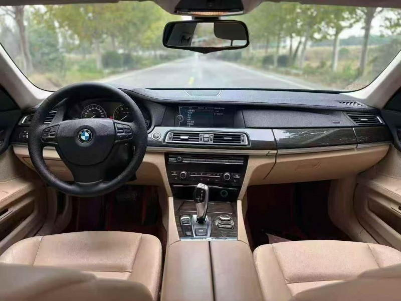 咸阳11年宝马7系5