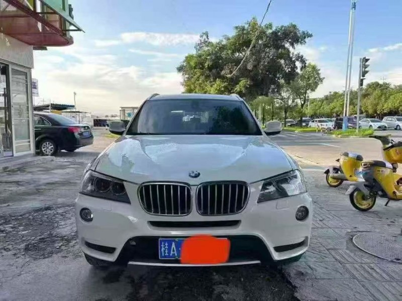 桂林12年宝马X31