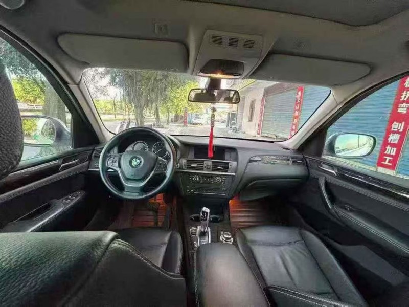 桂林12年宝马X33