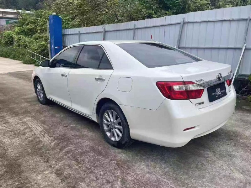 玉林15年丰田凯美瑞7