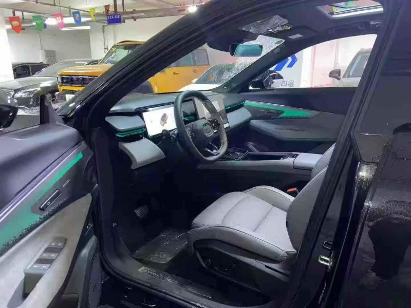 德阳25年领克085