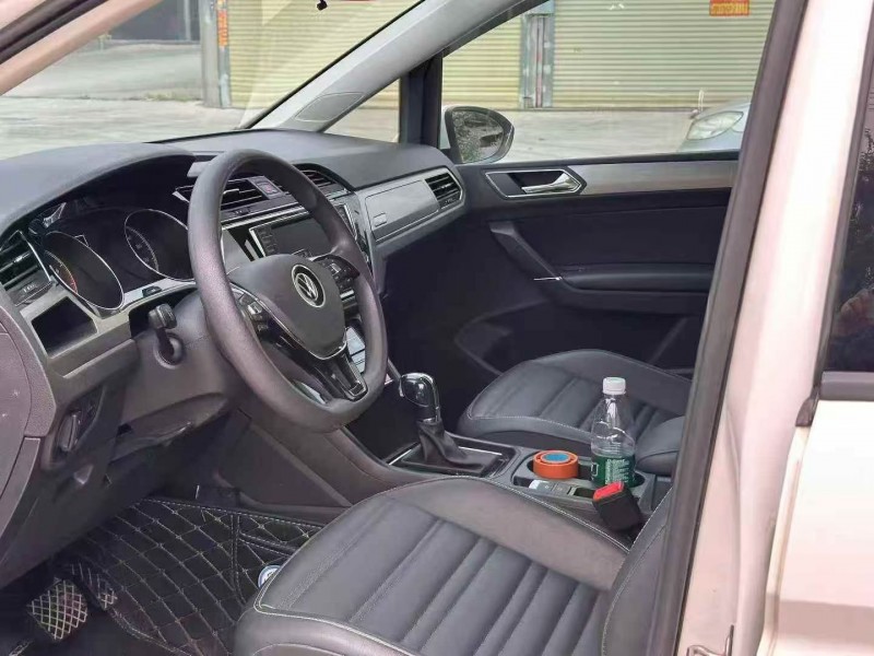 梧州22年大众途安7