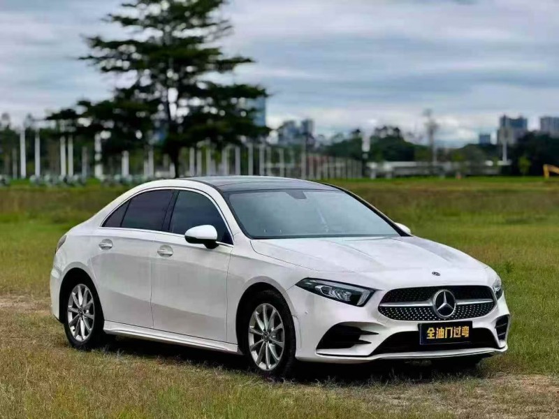 深圳22年奔驰A3