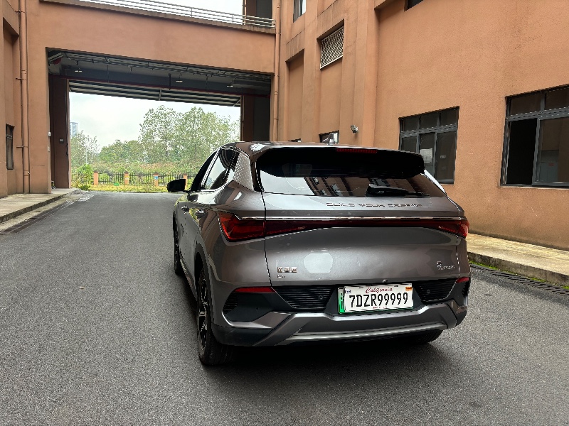 重庆23年比亚迪元新能源8