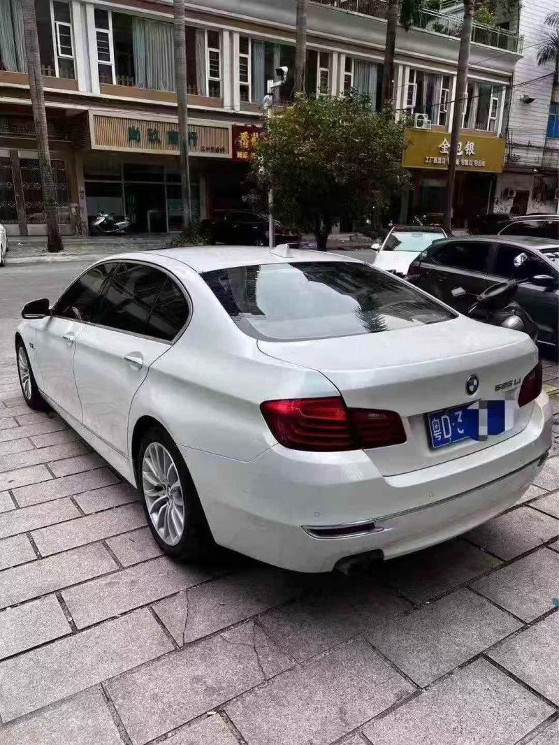 佛山15年宝马5系8