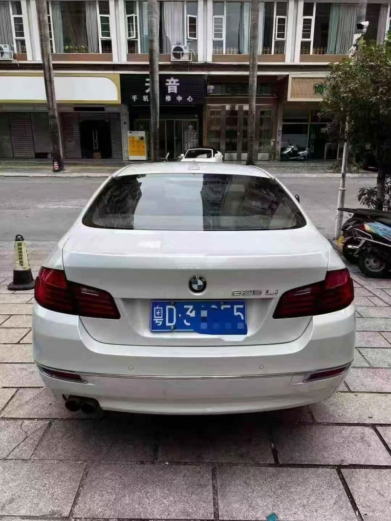 佛山15年宝马5系9
