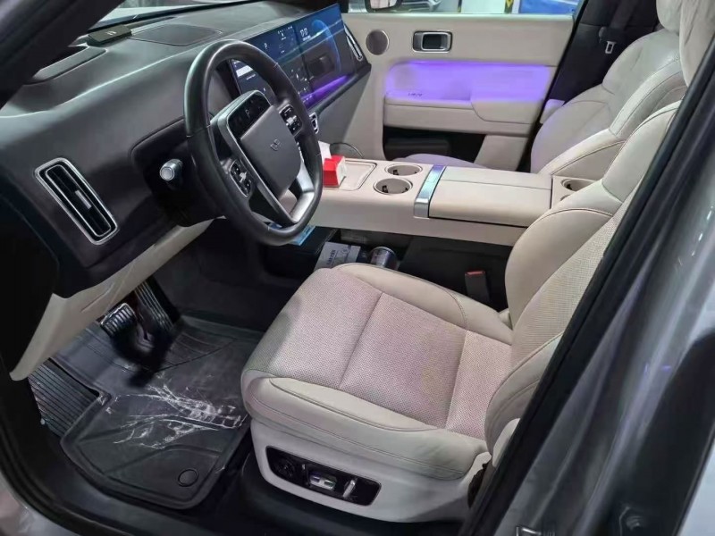 西安23年理想L95