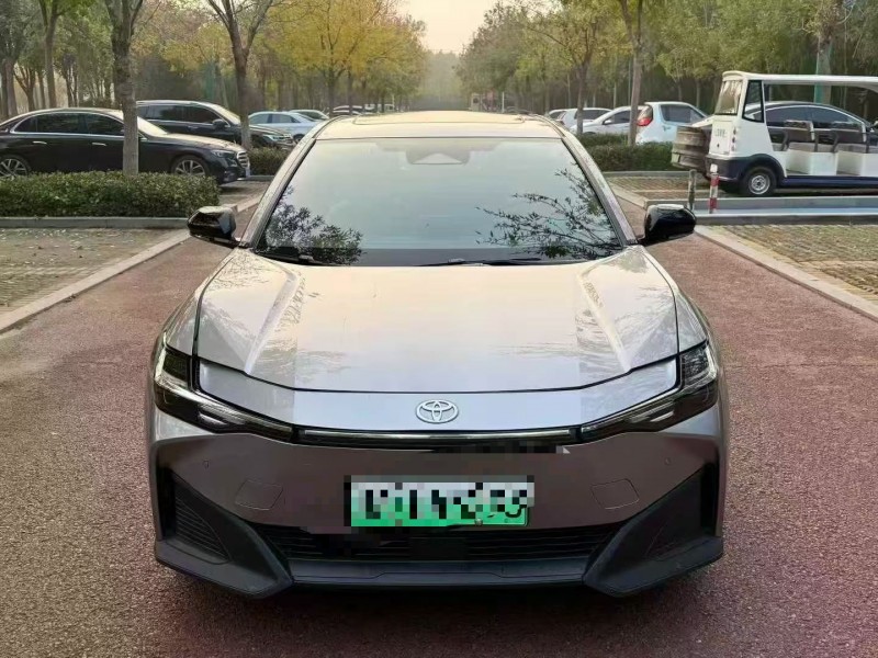 淄博25年丰田BZ3Pro1