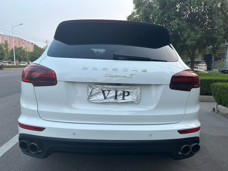 郑州18年保时捷卡宴4