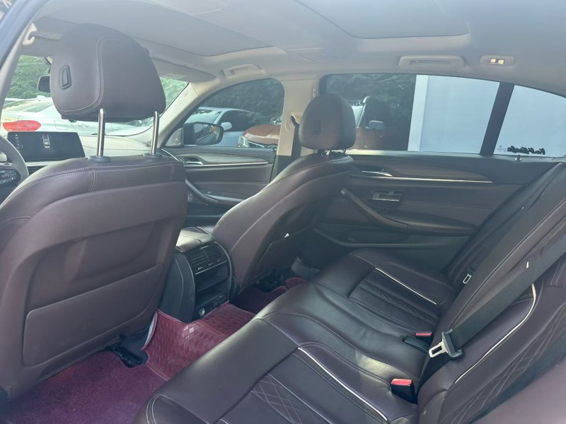 许昌18年宝马5系8