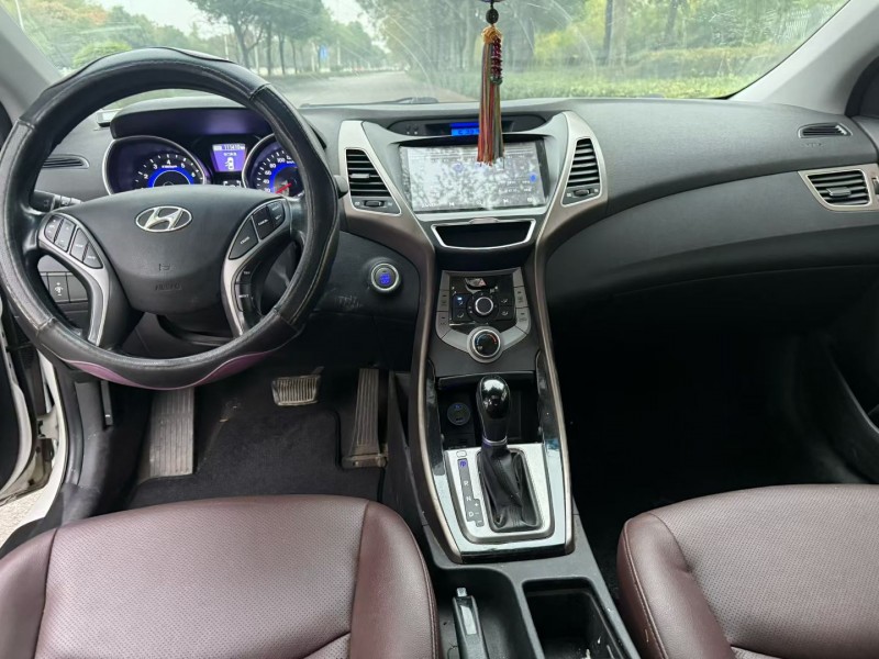 娄底16年现代朗动7