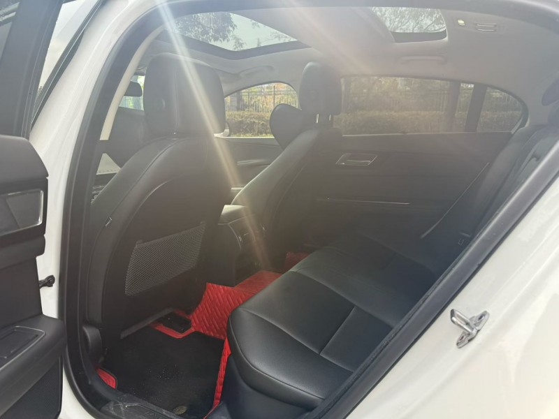 娄底19年捷豹XEL5