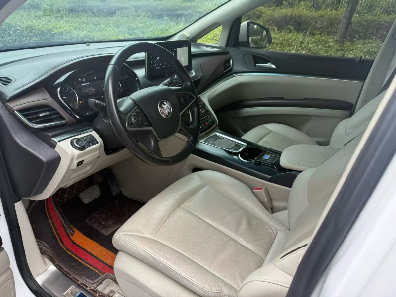 娄底21年别克GL84