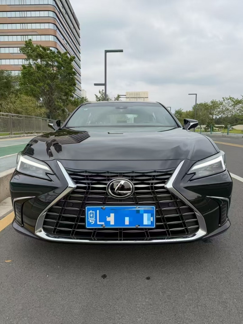 广州25年雷克萨斯ES1