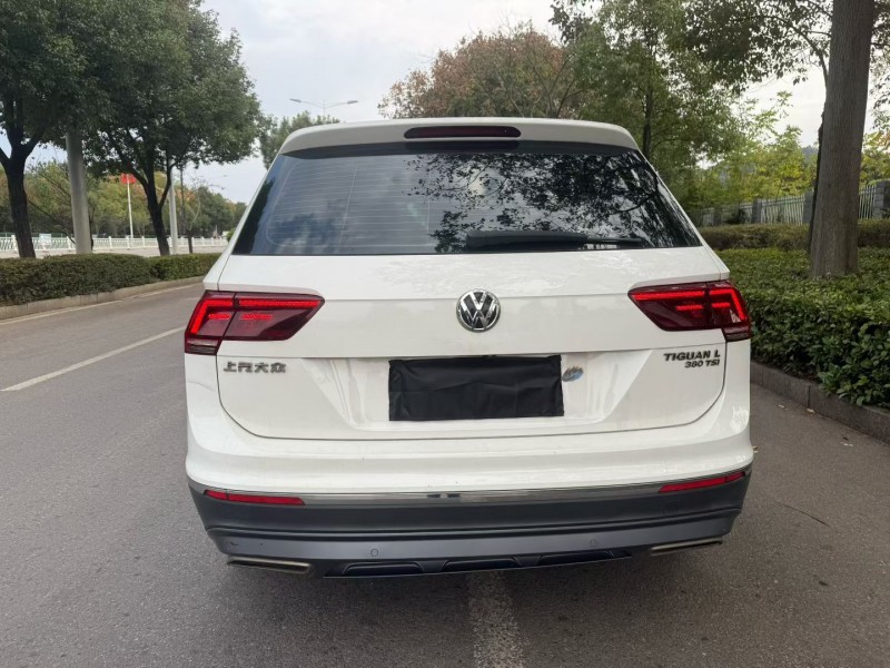 娄底17年大众途观9