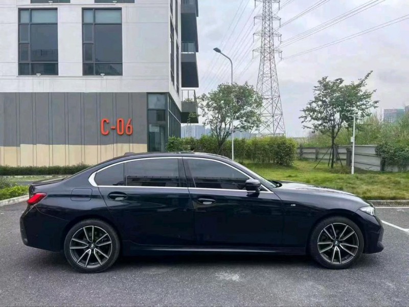 广州23年宝马3系6