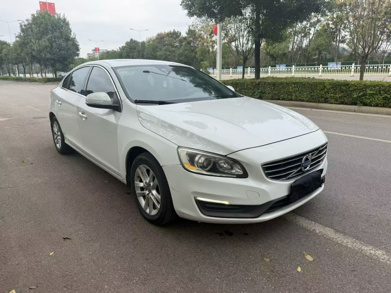 娄底15年沃尔沃S60L3