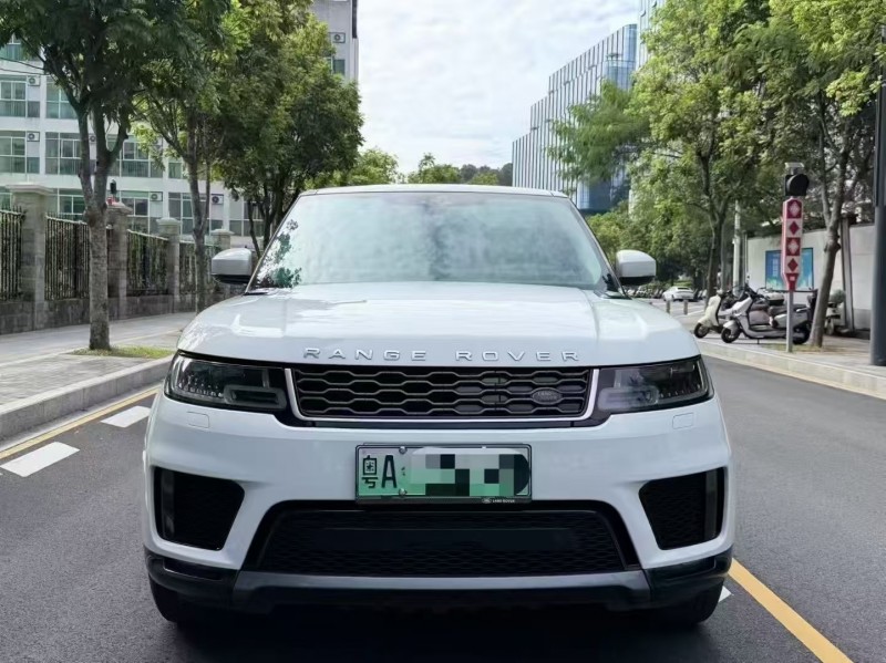 广州19年路虎揽胜运动1