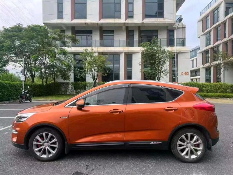 广州17年吉利帝豪4