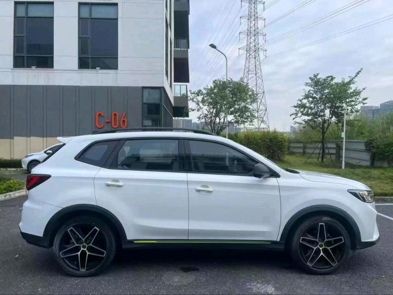 广州22年荣威RX56